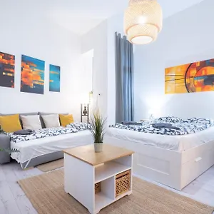 Apartamento In The Heart Of Party District Ka28, Budapest